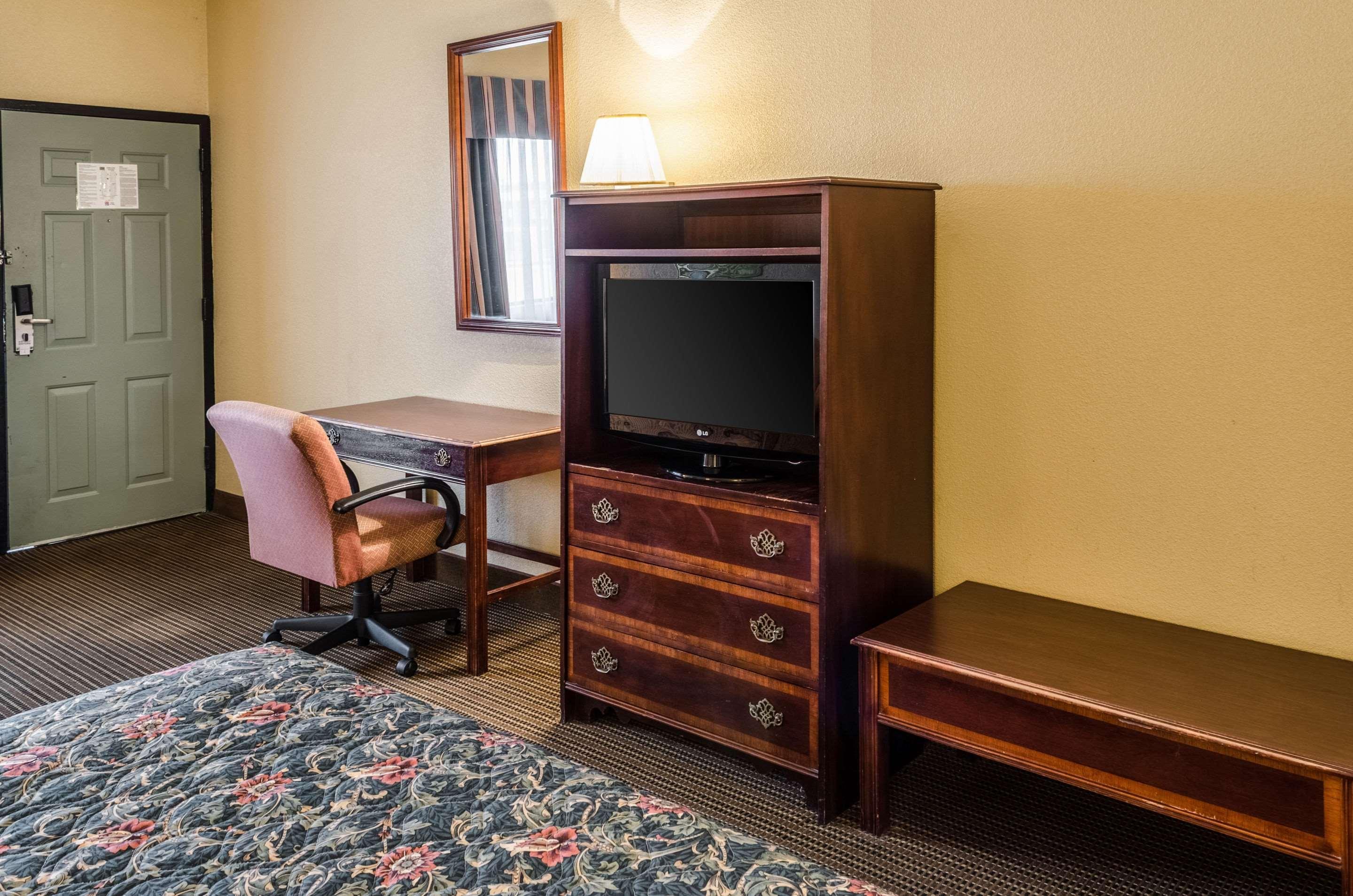 Motel 6 Cleveland, Ms - Delta State University Exterior photo