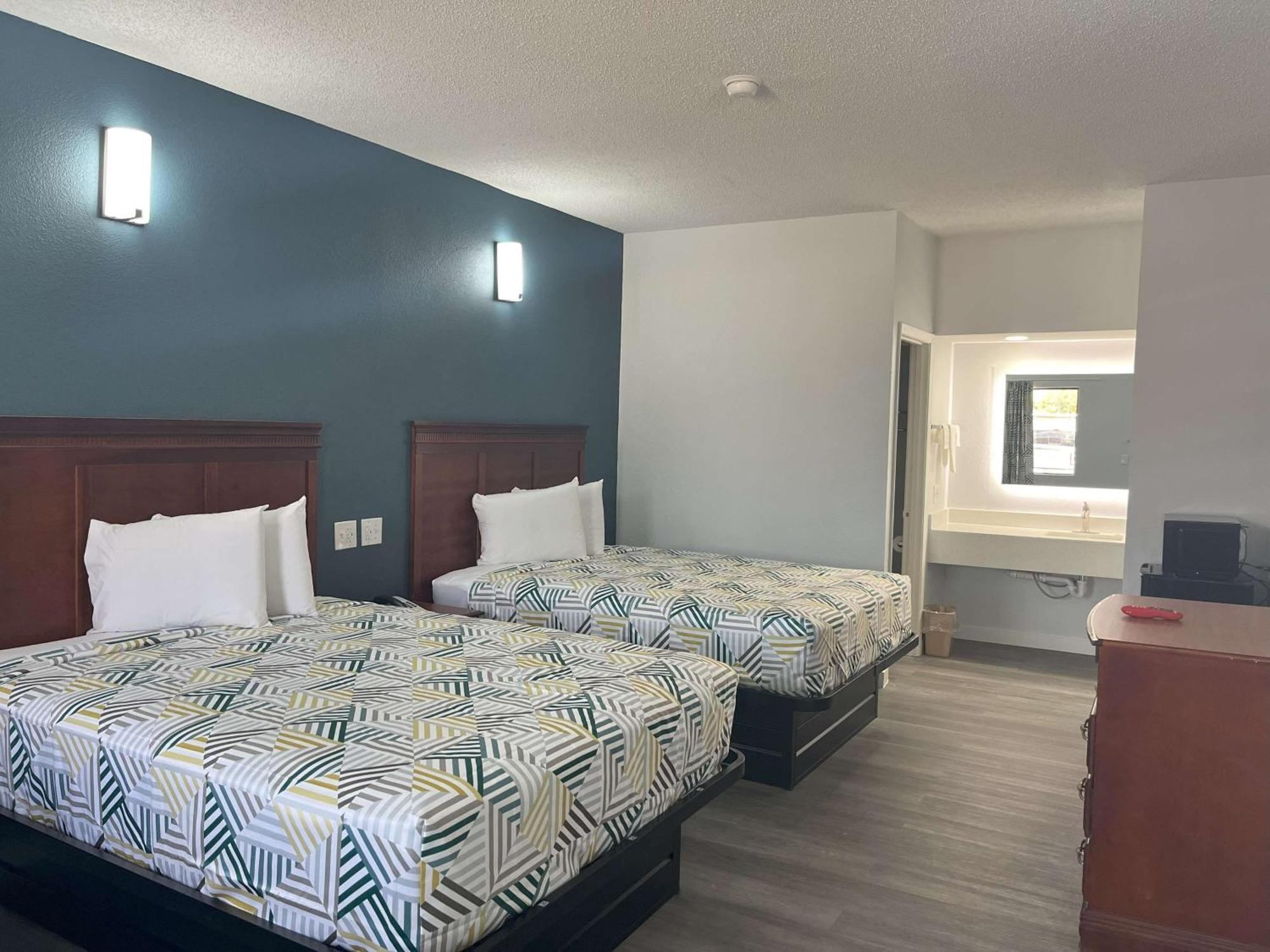 Motel 6 Cleveland, Ms - Delta State University Exterior photo