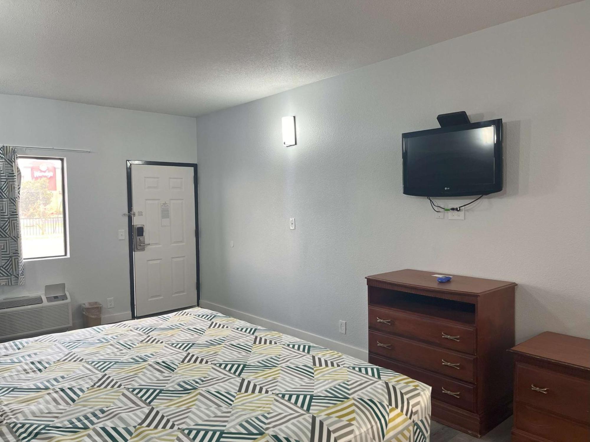 Motel 6 Cleveland, Ms - Delta State University Exterior photo